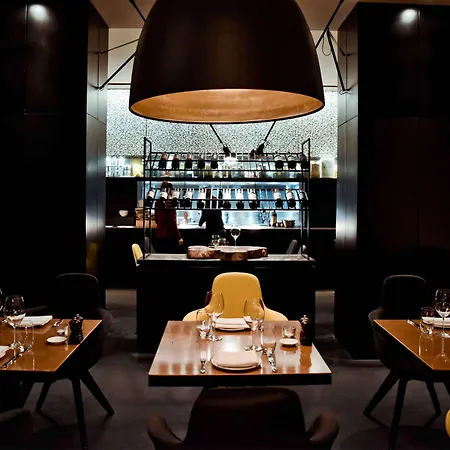 Art'otel Amsterdam, Powered By Radisson 호텔 4*