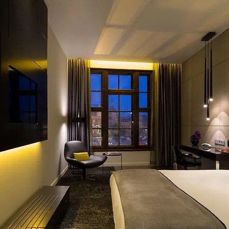 מלון Art'otel Amsterdam, Powered By Radisson