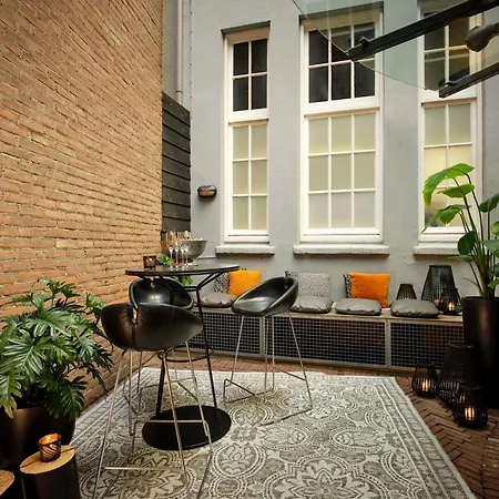 Art'otel Amsterdam, Powered By Radisson Hotel 4*