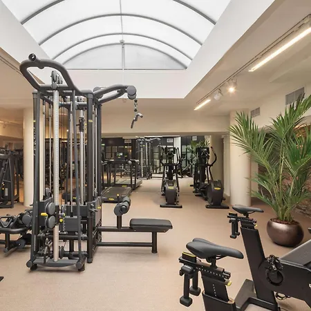 Art'otel Amsterdam, Powered By Radisson 4*