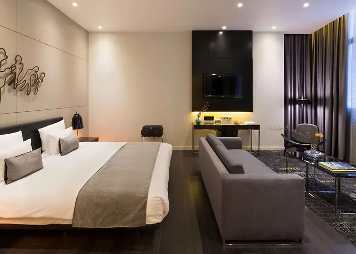 Art'otel Amsterdam, Powered By Radisson 4*