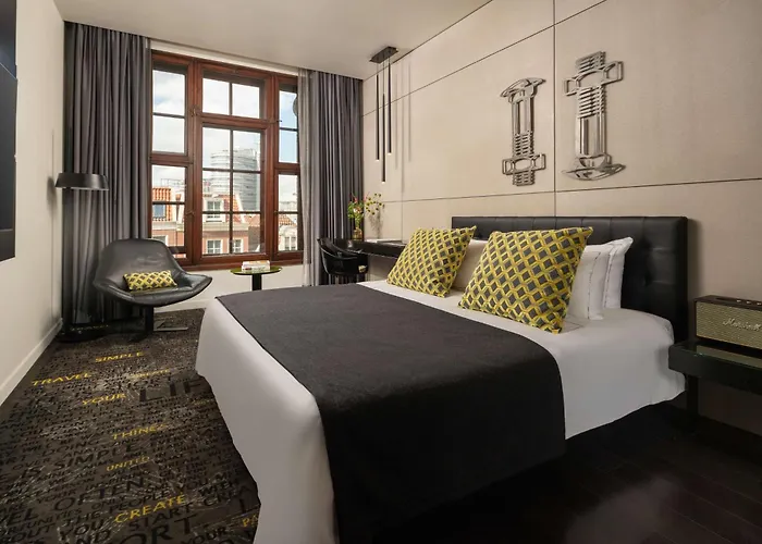 Art'otel Amsterdam, Powered By Radisson Hotel 4*