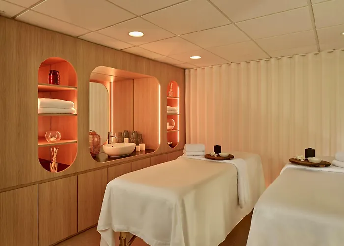 Art'otel Amsterdam, Powered By Radisson Hotel Amsterdam