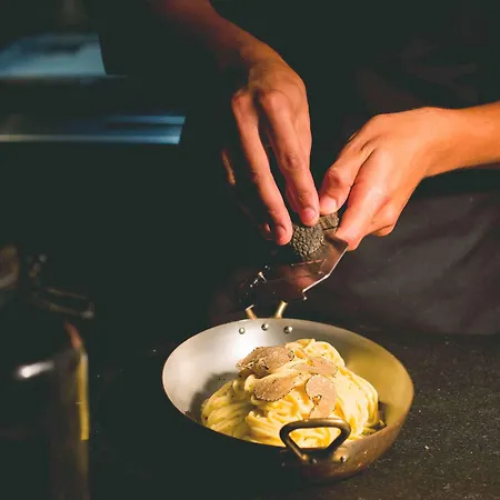 Art'otel Amsterdam, Powered By Radisson Hotel 4*