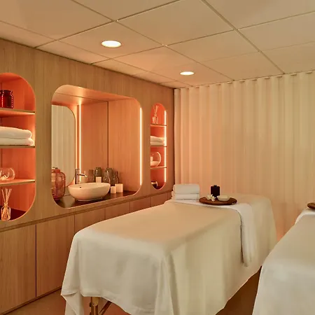 Art'otel Amsterdam, Powered By Radisson Hotel Amsterdam